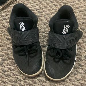 Nike Kyrie size 12C